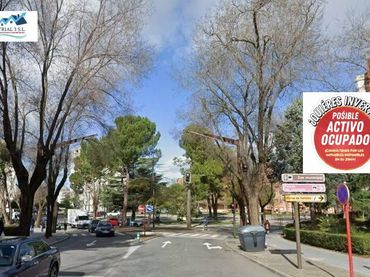 Pis amb ascensor en venda a Calle de Cifuentes