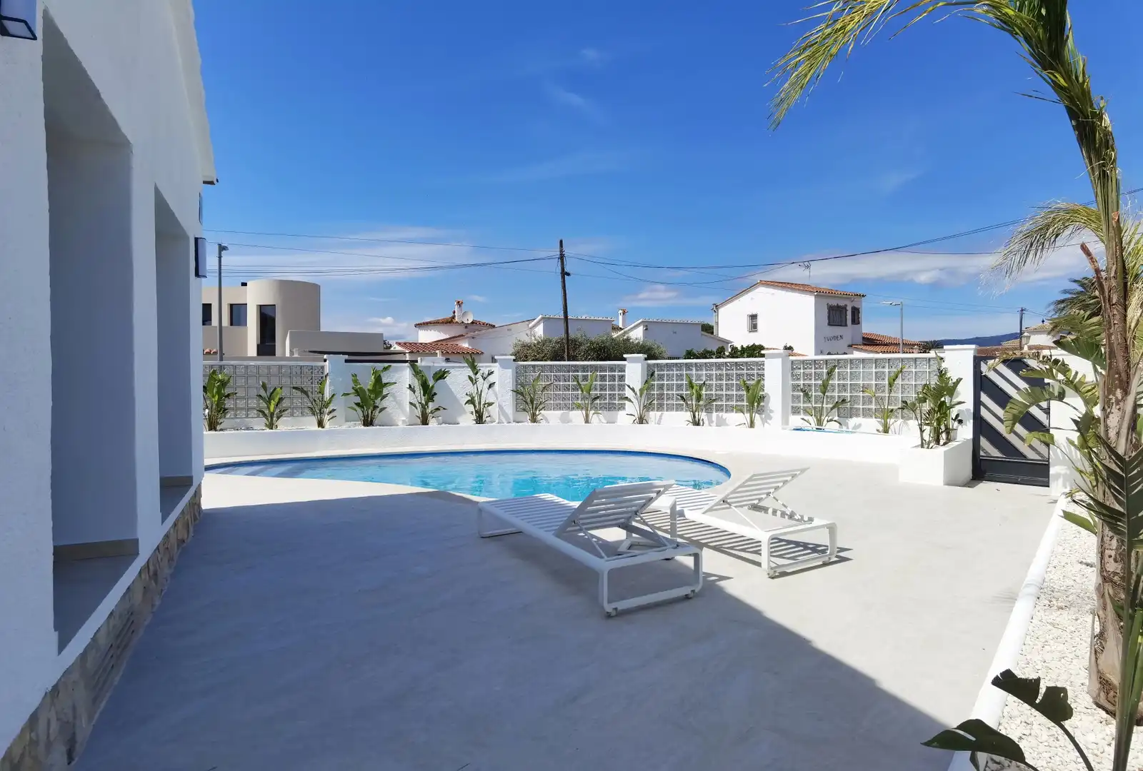 Haus mit Garten zum Verkauf in Carrer Alberes 199A, imagen 3