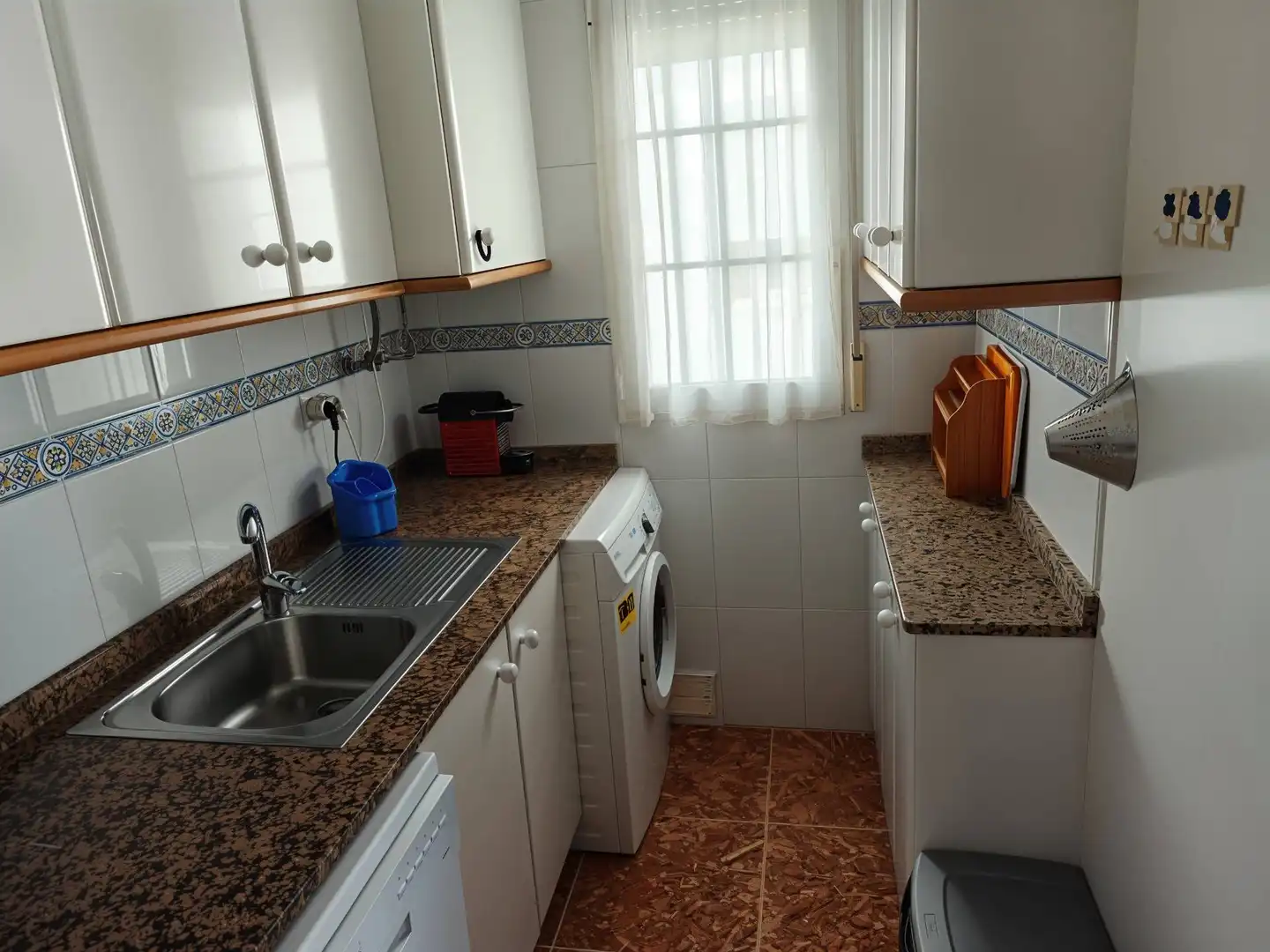 Cuina de Àtic de lloguer en Cartagena amb Aire condicionat, Terrassa i Moblat