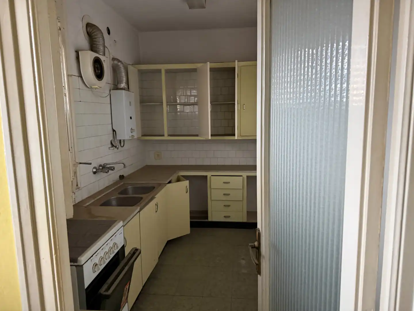 Casa aparellada amb terrassa en venda a Torelló, imagen 46