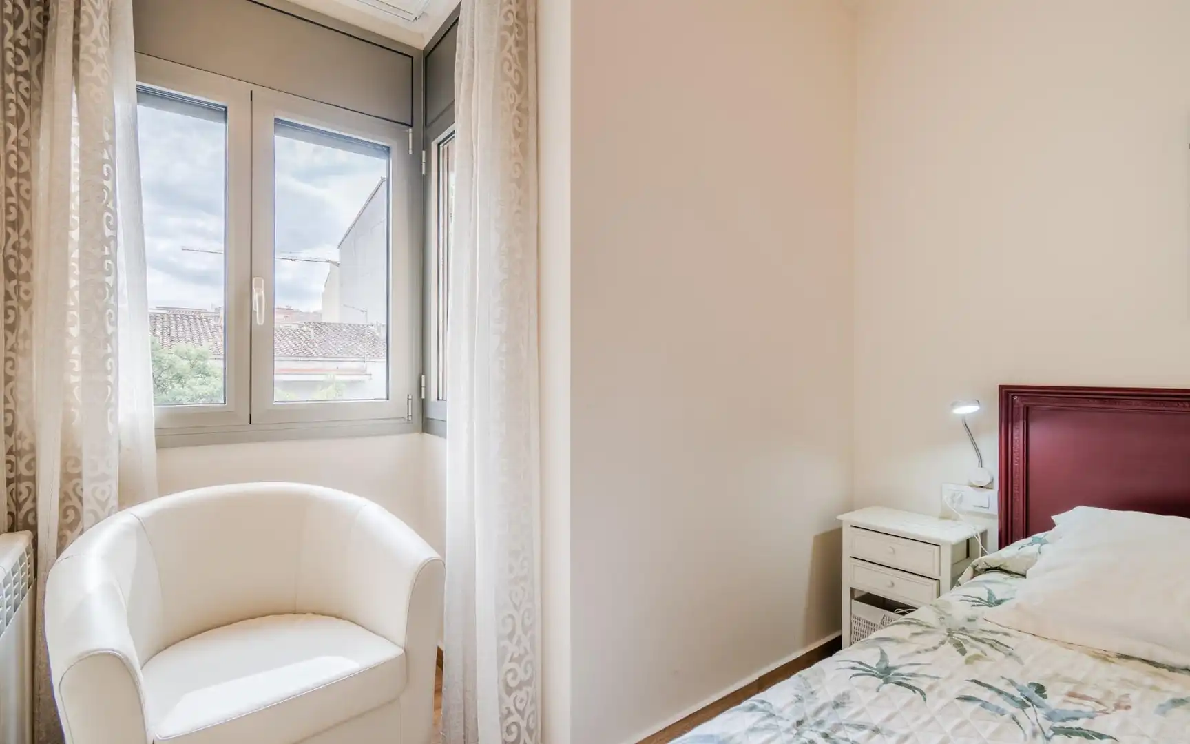 Habitación de Apartamento de alquiler en Girona con Balcón