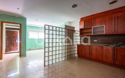 Kitchen of Flat for sale in  Lleida Capital  with Terrace