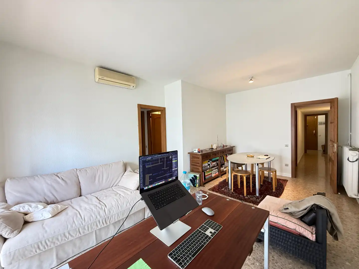 Sala de estar de Piso en venta en Barcelona con Aire acondicionado, Calefacción y Terraza