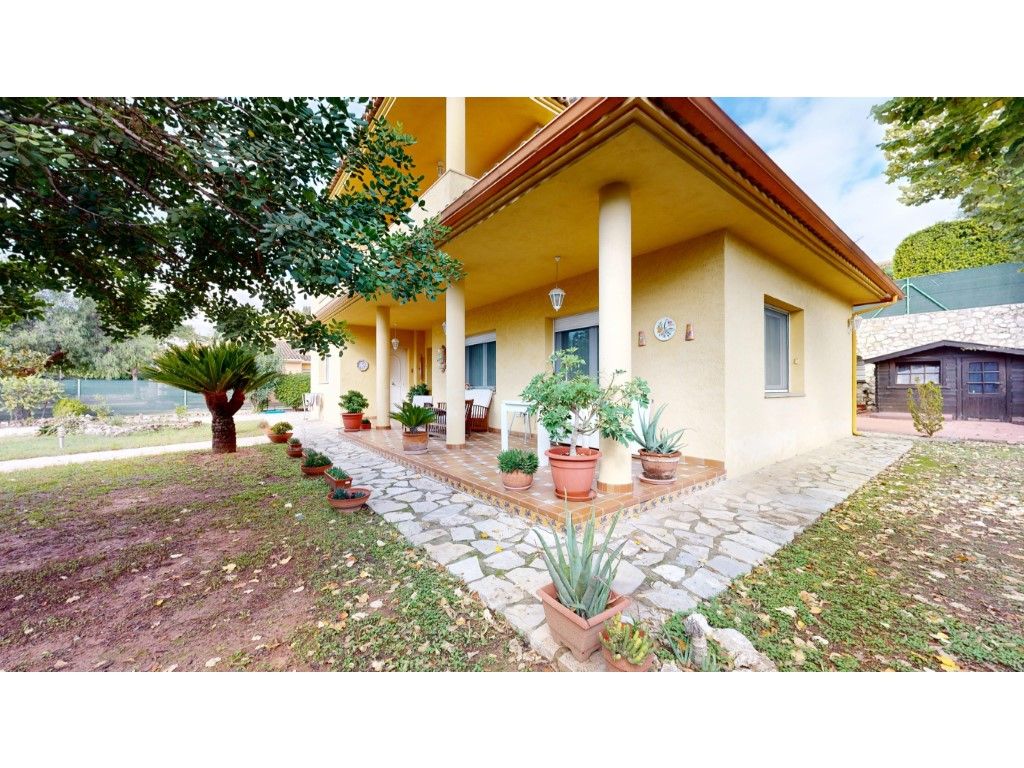 Exterior view of House or chalet for sale in Ontinyent