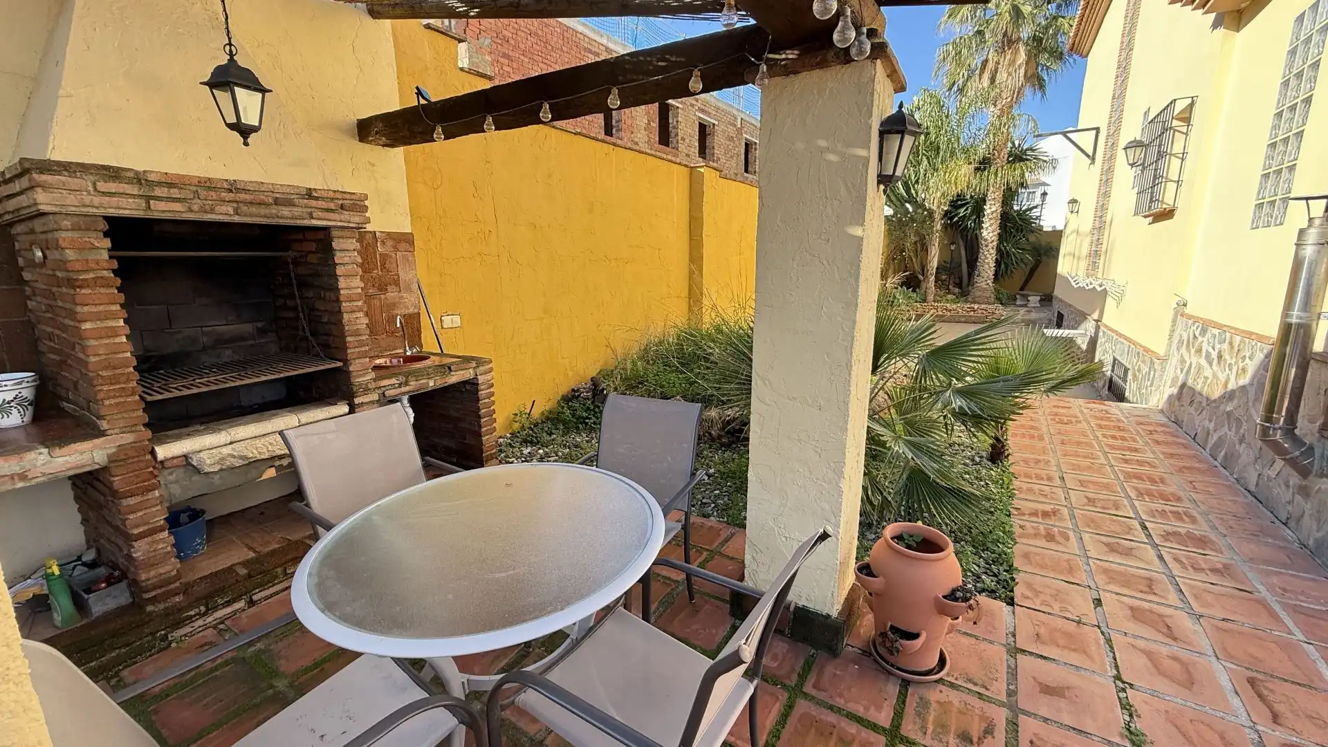 Terrassa de Casa o xalet en venda en Alhaurín El Grande amb Aire condicionat, Calefacció i Traster