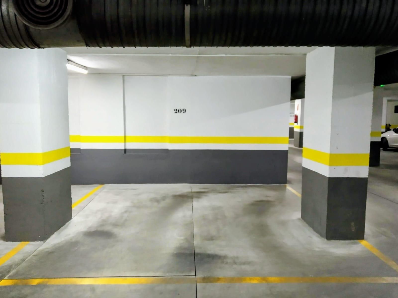 Parking of Garage to rent in  Granada Capital