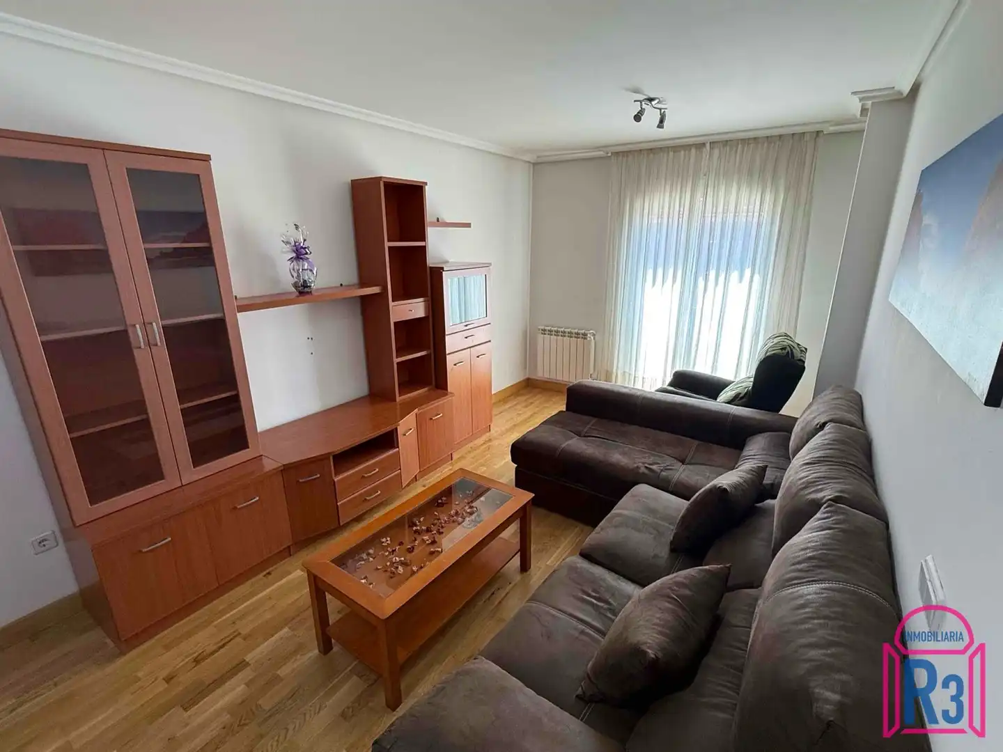 Sala de estar de Apartamento de alquiler en San Andrés del Rabanedo con Calefacción, Terraza y Trastero