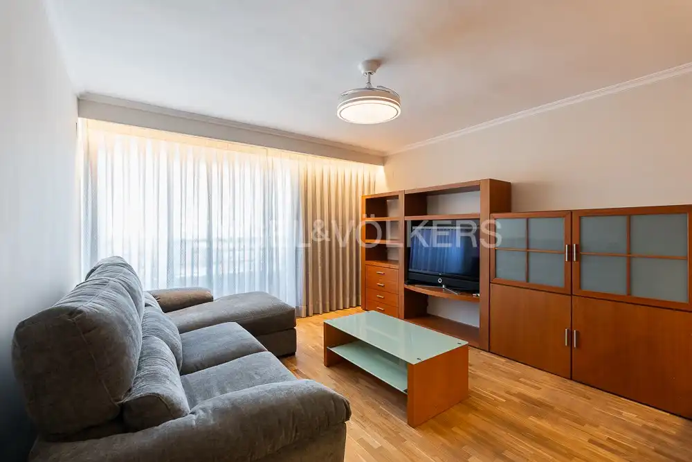 Living room of Flat for rent in Valencia  with Air Conditioner, Heating and Parquet flooring