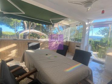 Casa amb piscina en venda a Camí Palmeral 64