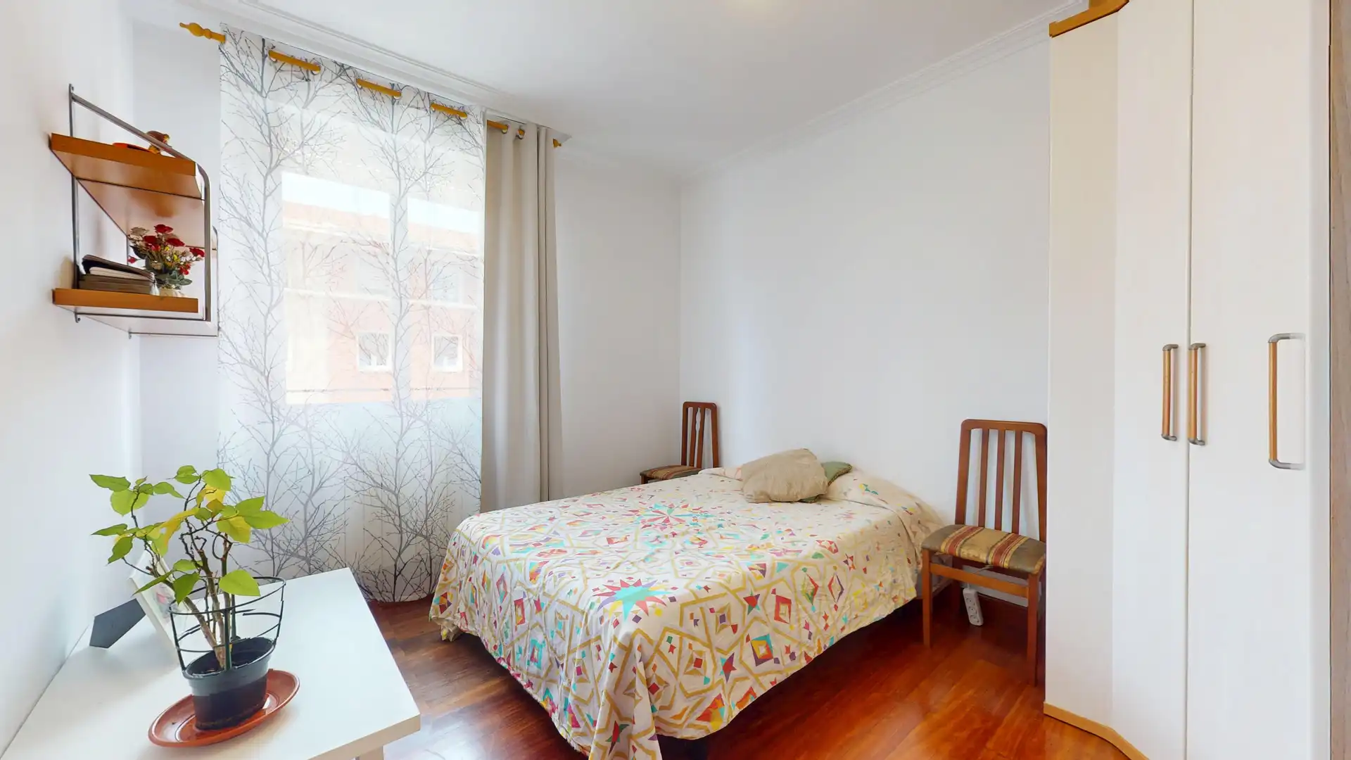 Bedroom of Flat for sale in Bilbao   with Heating