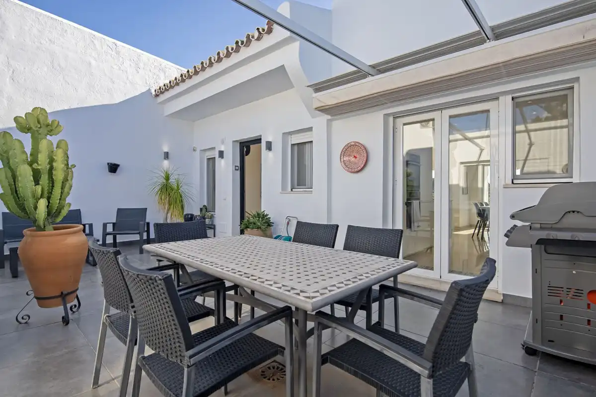 Reihenhaus mit Pool zum Verkauf in Marbella - Marbella,Nueva Andalucia,Avenida del Prado, imagen 39