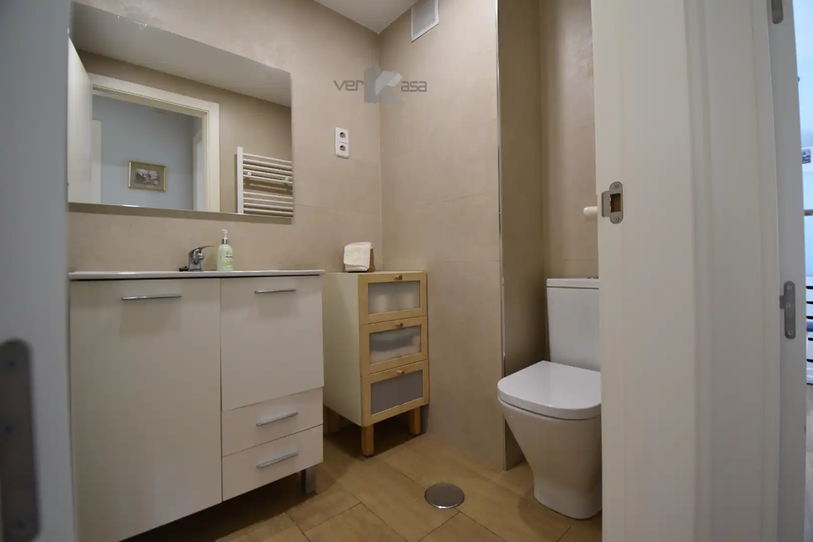 Baño de Piso en venta en Pinto con Aire acondicionado, Calefacción y Parquet