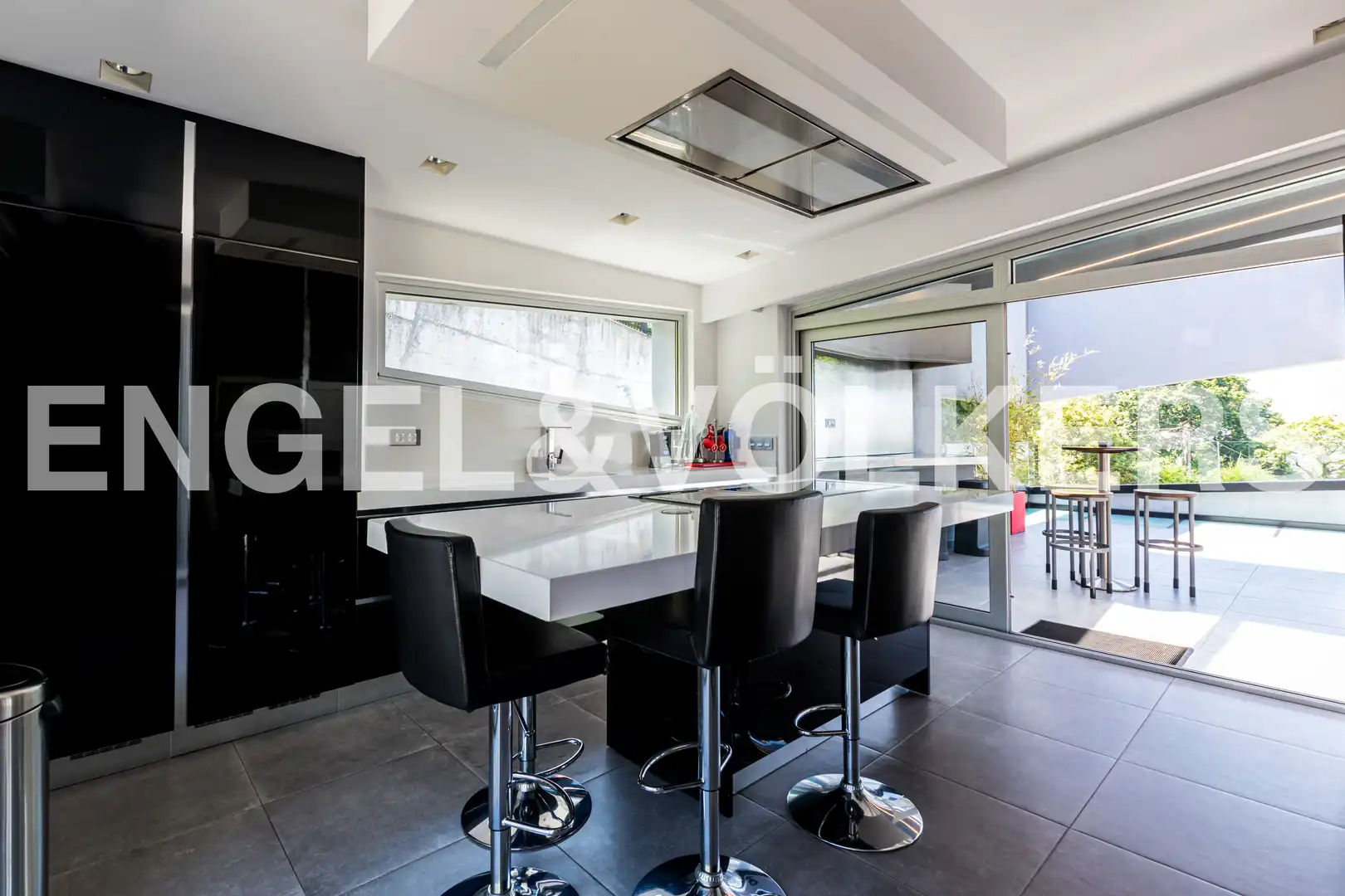 Cocina de Casa o chalet en venta en Gijón  con Calefacción, Parquet y Trastero