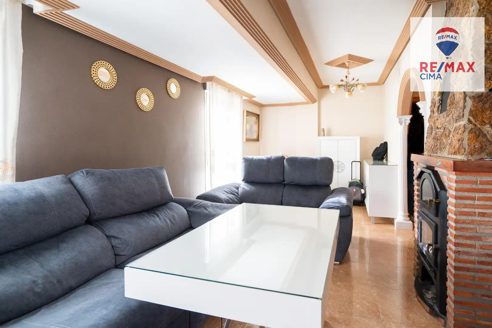 Sala d'estar de Casa o xalet en venda en Zújar amb Aire condicionat, Traster i Moblat