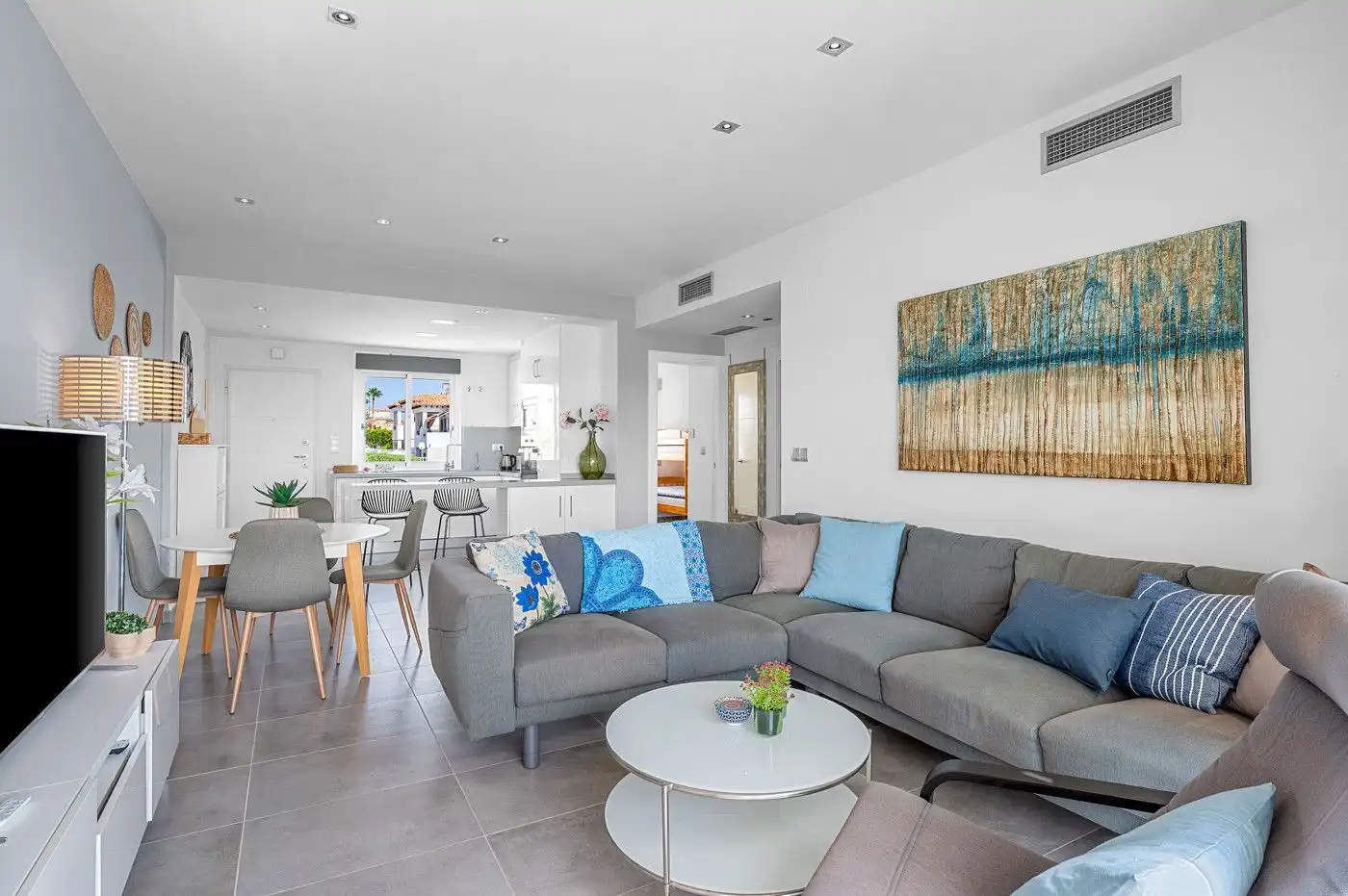 Bungalow with pool for sale in Orihuela Costa, imagen 6