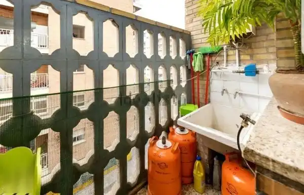 Terrasse von Wohnung zur Miete in Granada mit Heizung, Möbliert und Ofen