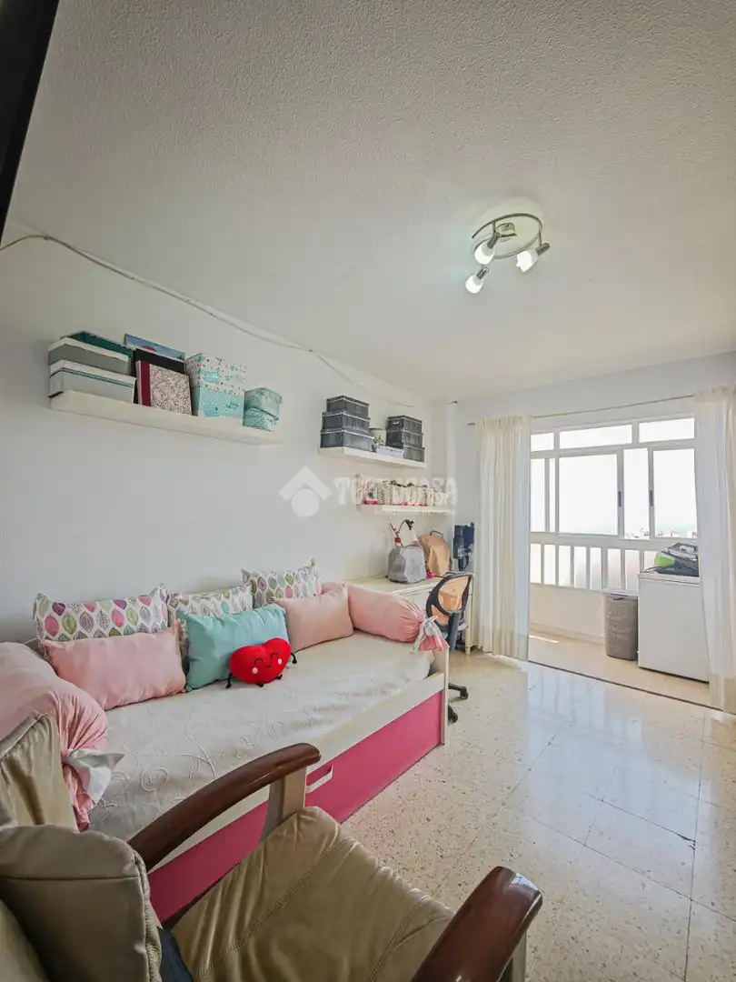 Habitación de Ático en venta en Arona
