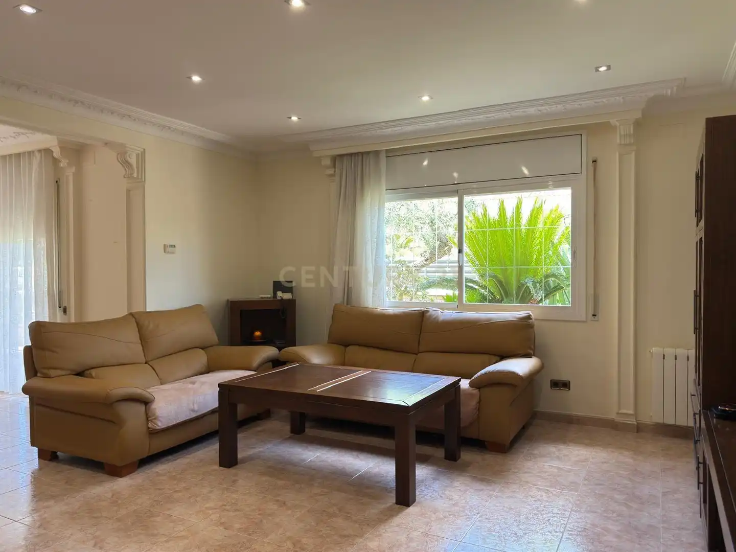 Living room of Houses for sale in Cunit  with Air Conditioner