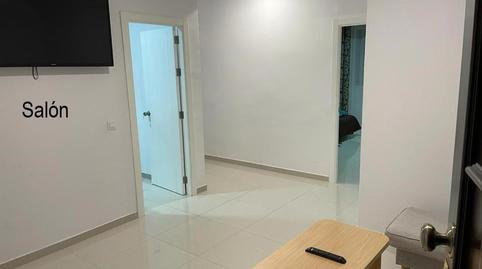 Foto 5 de Piso de alquiler en Calle Secretario Artiles , Santa Catalina - Canteras, Las Palmas de Gran Canaria