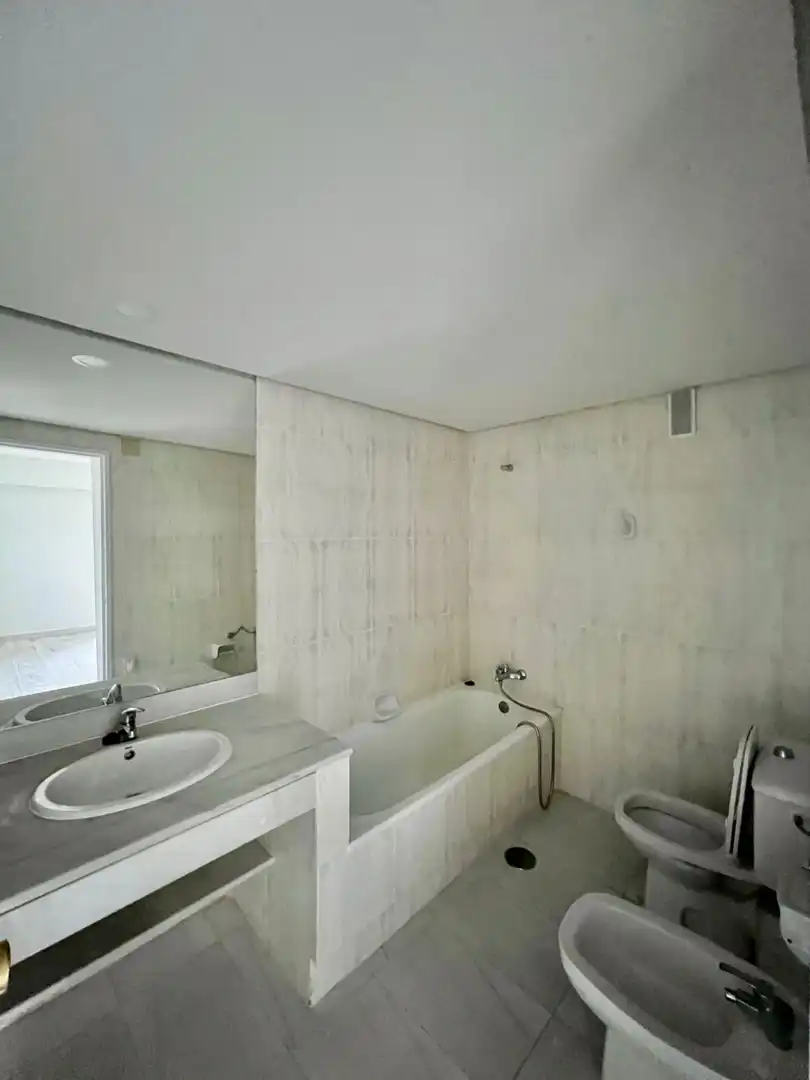 Badezimmer von Wohnung zur Miete in Pozuelo de Alarcón mit Heizung und Schwimmbad