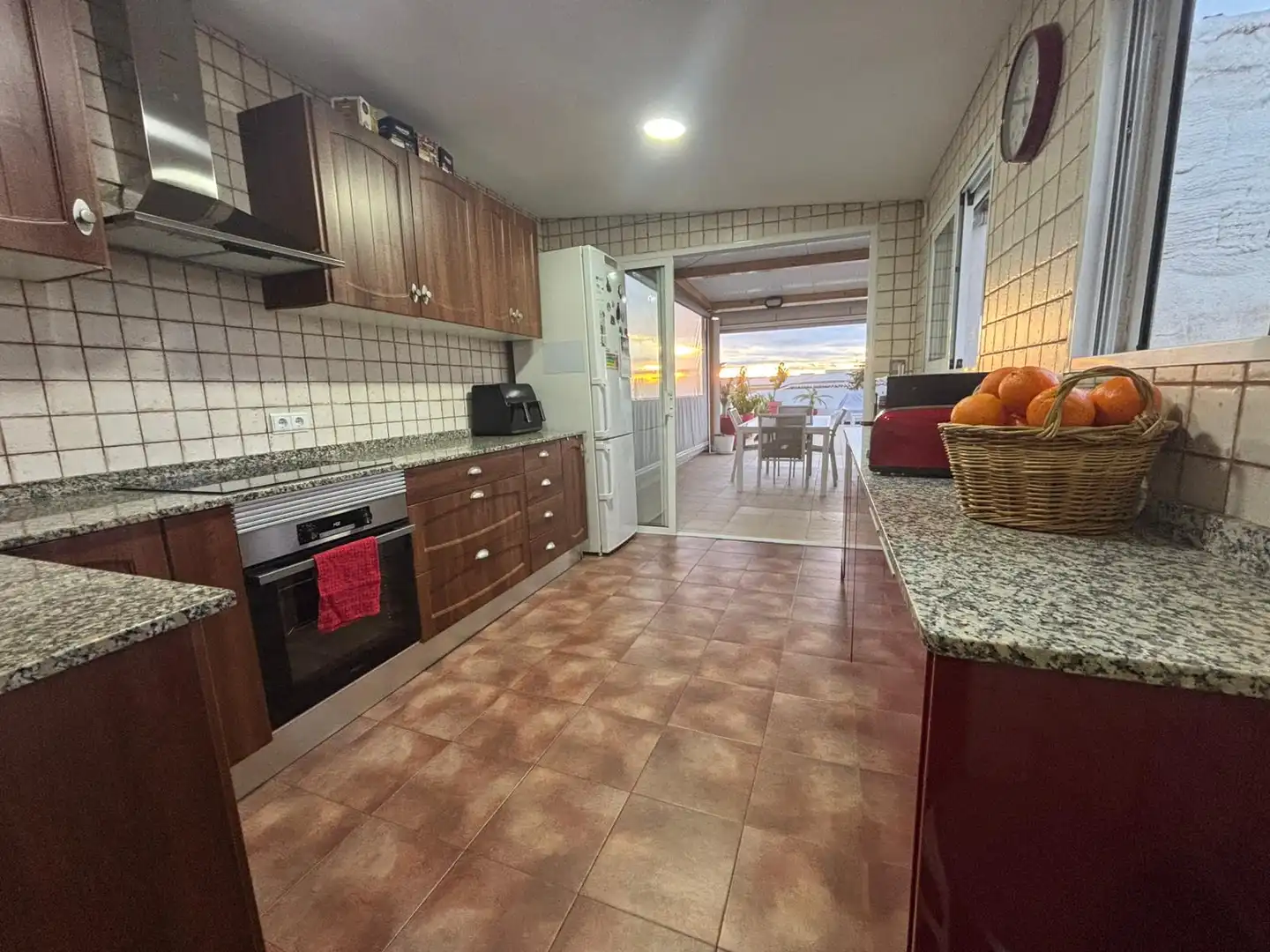 Cocina de Casa adosada en venta en Los Montesinos con Aire acondicionado, Terraza y Amueblado