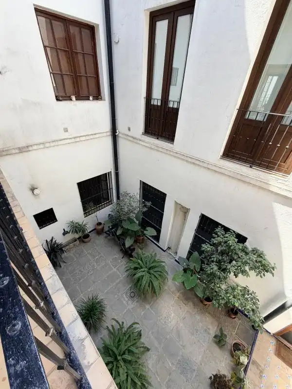 Wohnung zur Miete in Calle Galera, Arenal - Museo