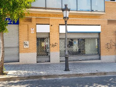 Local comercial de lloguer a Montornès del Vallès