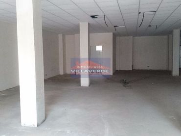 Business premises to rent in Cangas pueblo