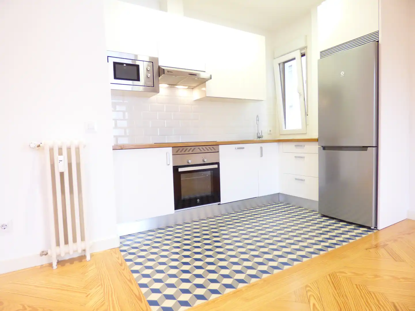 Flat for rent in Madrid - Avenida de Menéndez Pelayo, Ibiza de Madrid
