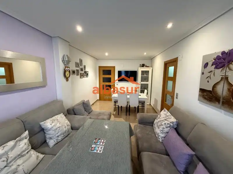 Living room of Flat for sale in Córdoba  with Air Conditioner, Terrace and Furnished