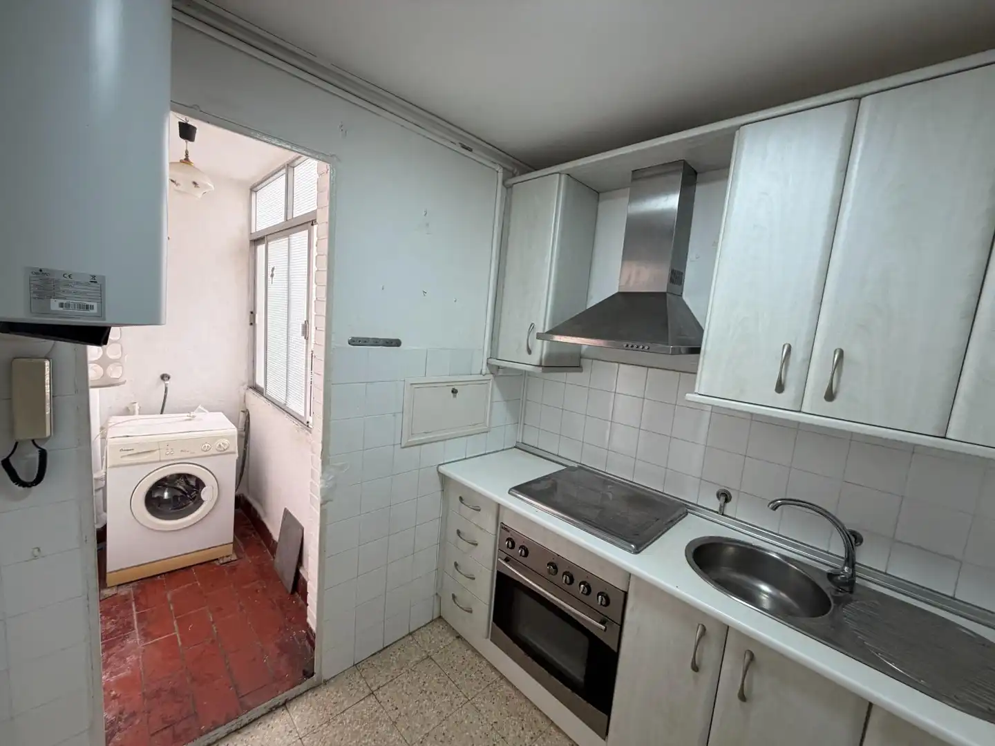 Cocina de Piso en venta en Cádiz con Balcón