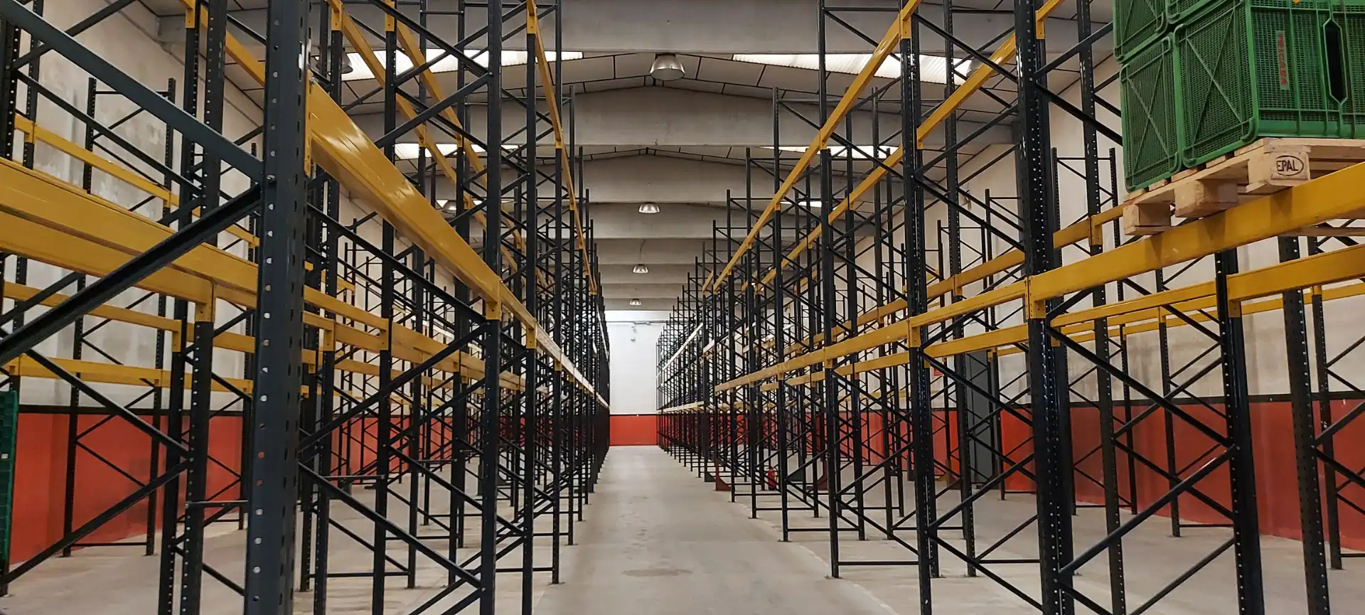 Nave industrial en venta en Sabadell