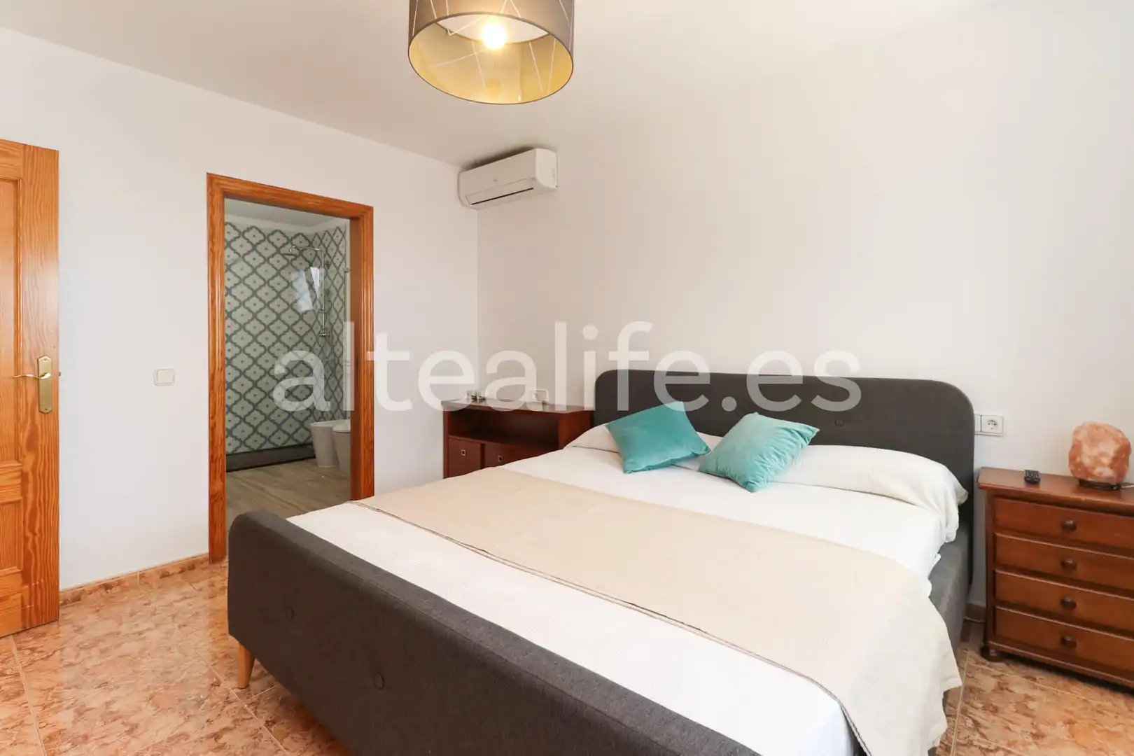 Casa o xalet de lloguer a Calle Londres, El Tossal - Bello Horizonte
