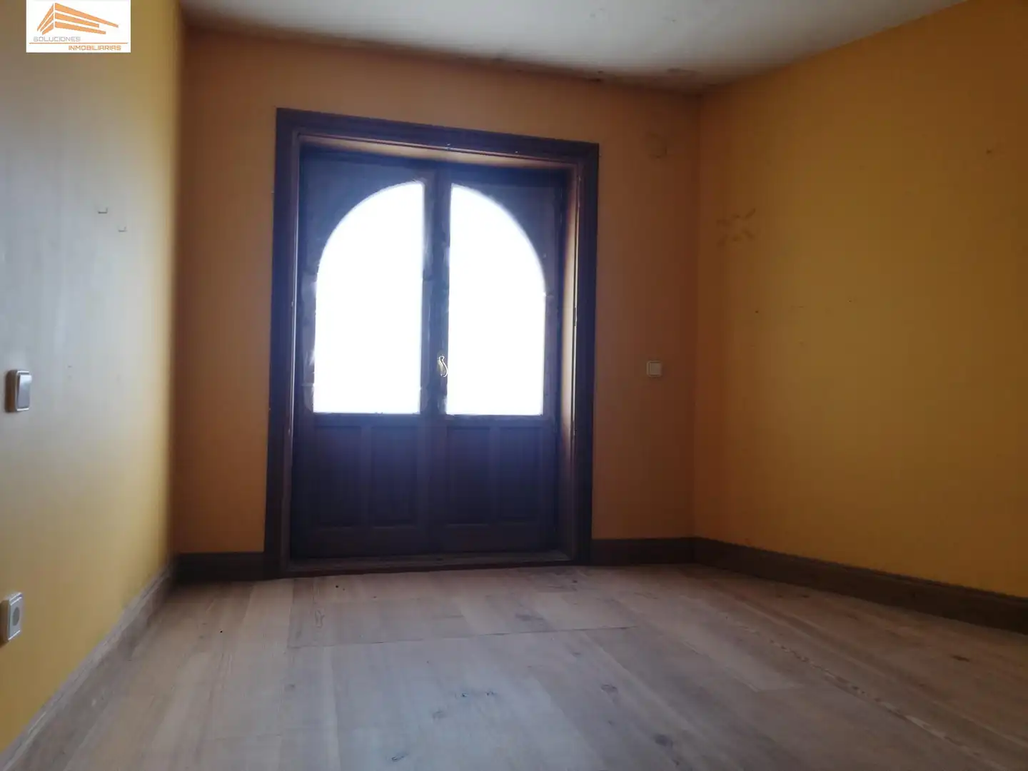 Einfamilien-Reihenhaus zum Verkauf in Pesquera de Duero