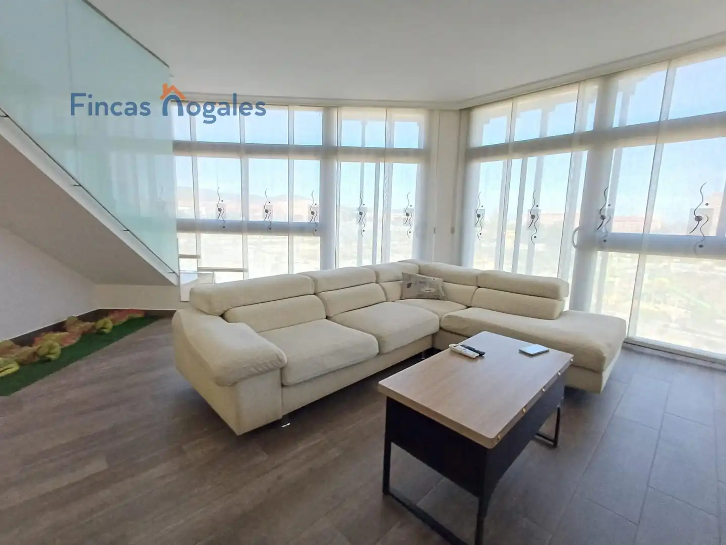 Duplex with terrace for sale in de Roig i Ventura, imagen 3