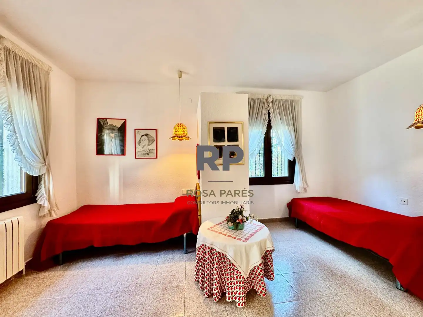 Sala d'estar de Casa o xalet en venda en Aiguafreda amb Jardí privat, Terrassa i Traster