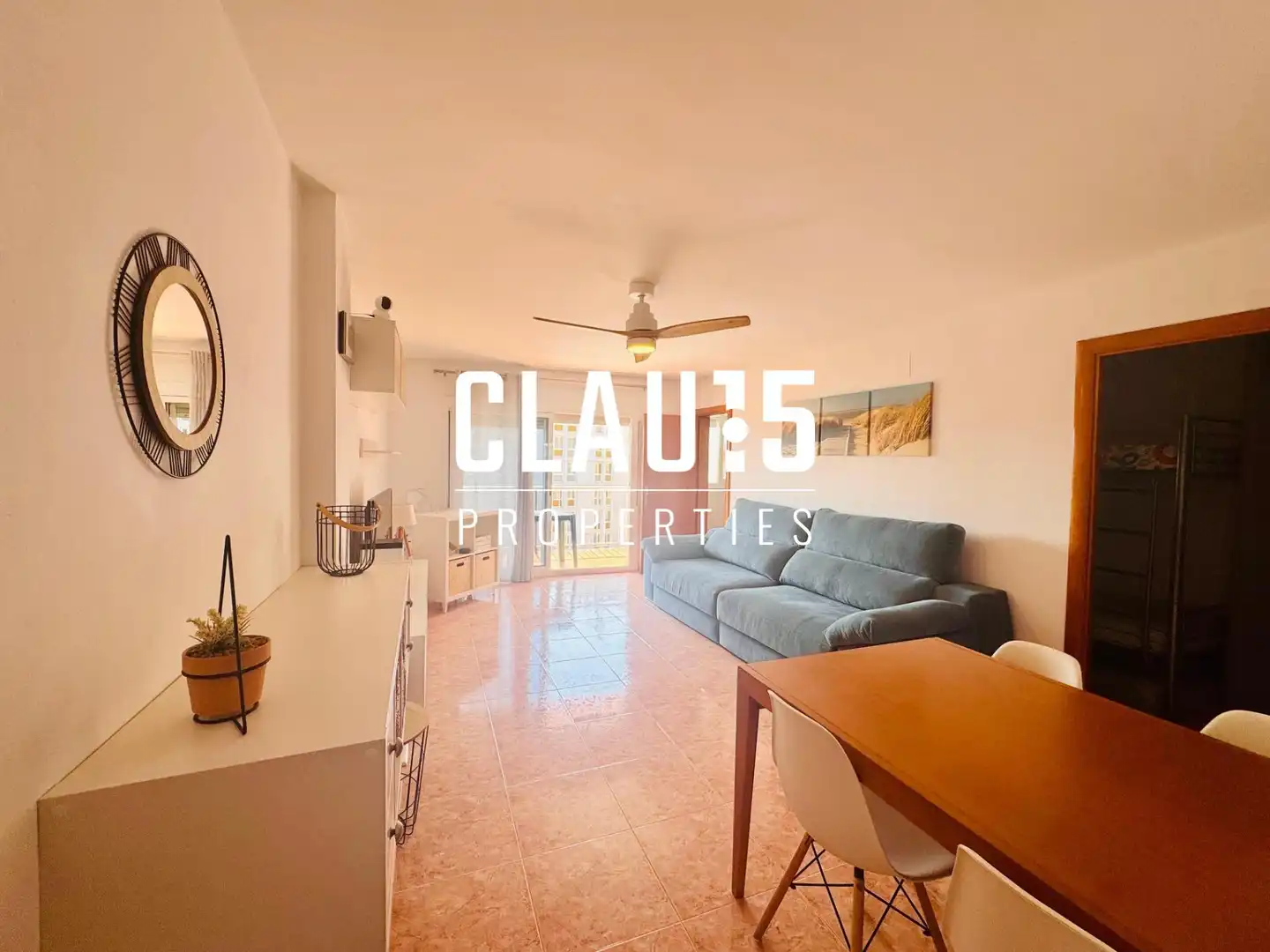 Vista exterior de Piso en venta en Malgrat de Mar con Balcón y Piscina comunitaria