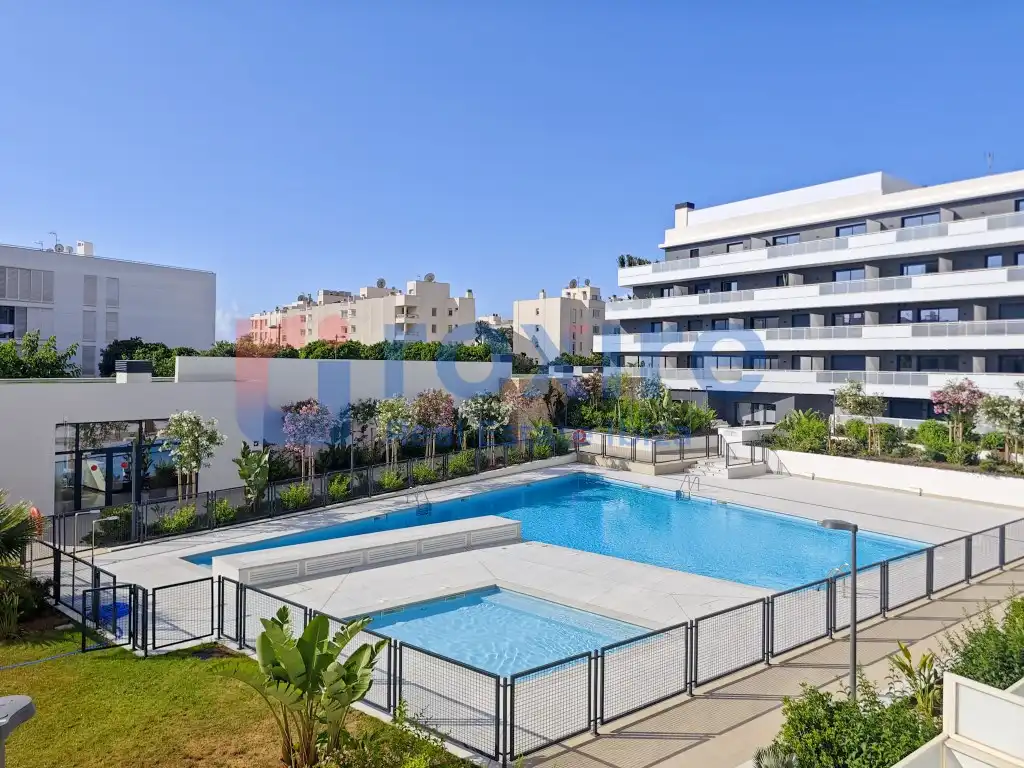 Swimming pool of Apartments for rent in Eivissa  with Air Conditioner, Heating and Terrace