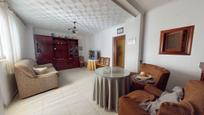 Sala d'estar de Casa o xalet en venda en Mutxamel amb Aire condicionat, Terrassa i Traster