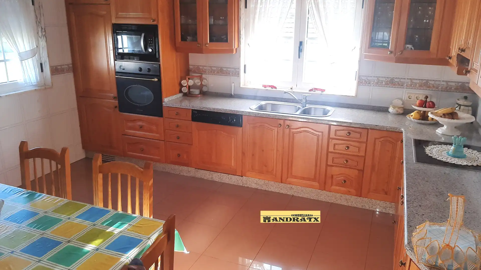 Cuina de Casa o xalet en venda en Ferrol amb Calefacció
