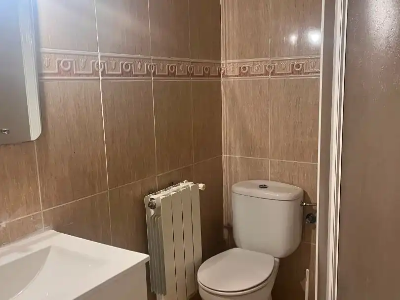 Badezimmer von Wohnung zur Miete in Badajoz Capital mit Terrasse