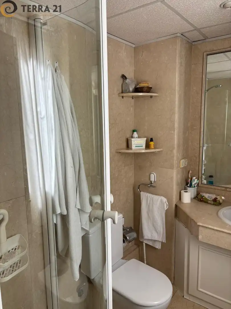 Bany de Pis en venda en Jaén amb Aire condicionat, Calefacció i Parquet