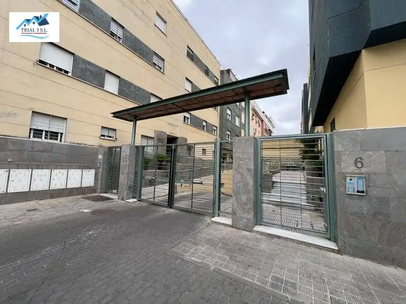 Appartement avec ascenseur à vendre à Plaza de Arahal