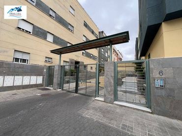 Appartement avec ascenseur à vendre à Plaza de Arahal