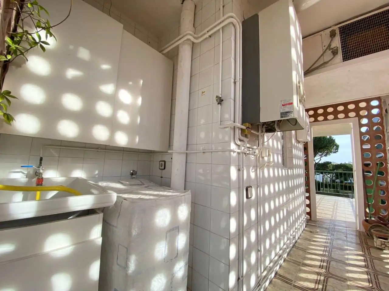 Cocina de Ático en venta en Gavà con Calefacción, Terraza y Trastero
