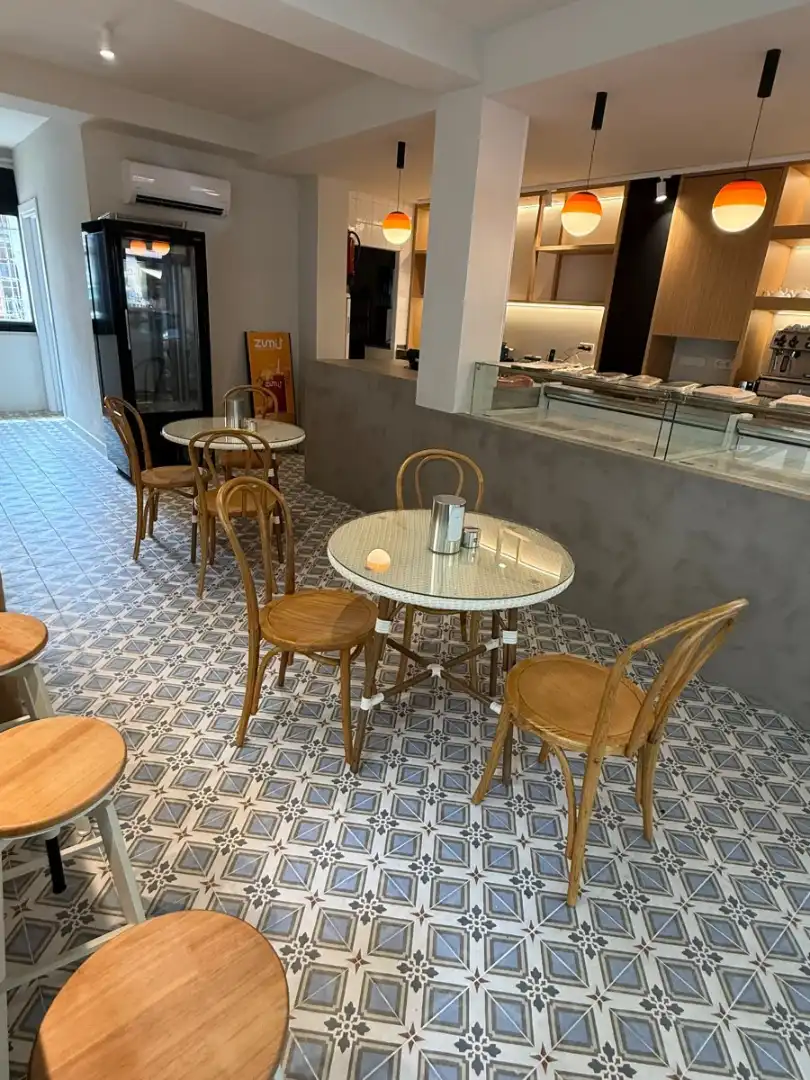 Terraza de Local en traspaso en Barcelona con Aire acondicionado, Calefacción y Terraza