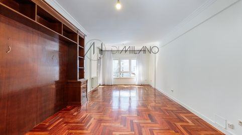 Foto 2 von Wohnung zur Miete in Vázquez Varela, Plaza España - Corte Inglés, Vigo