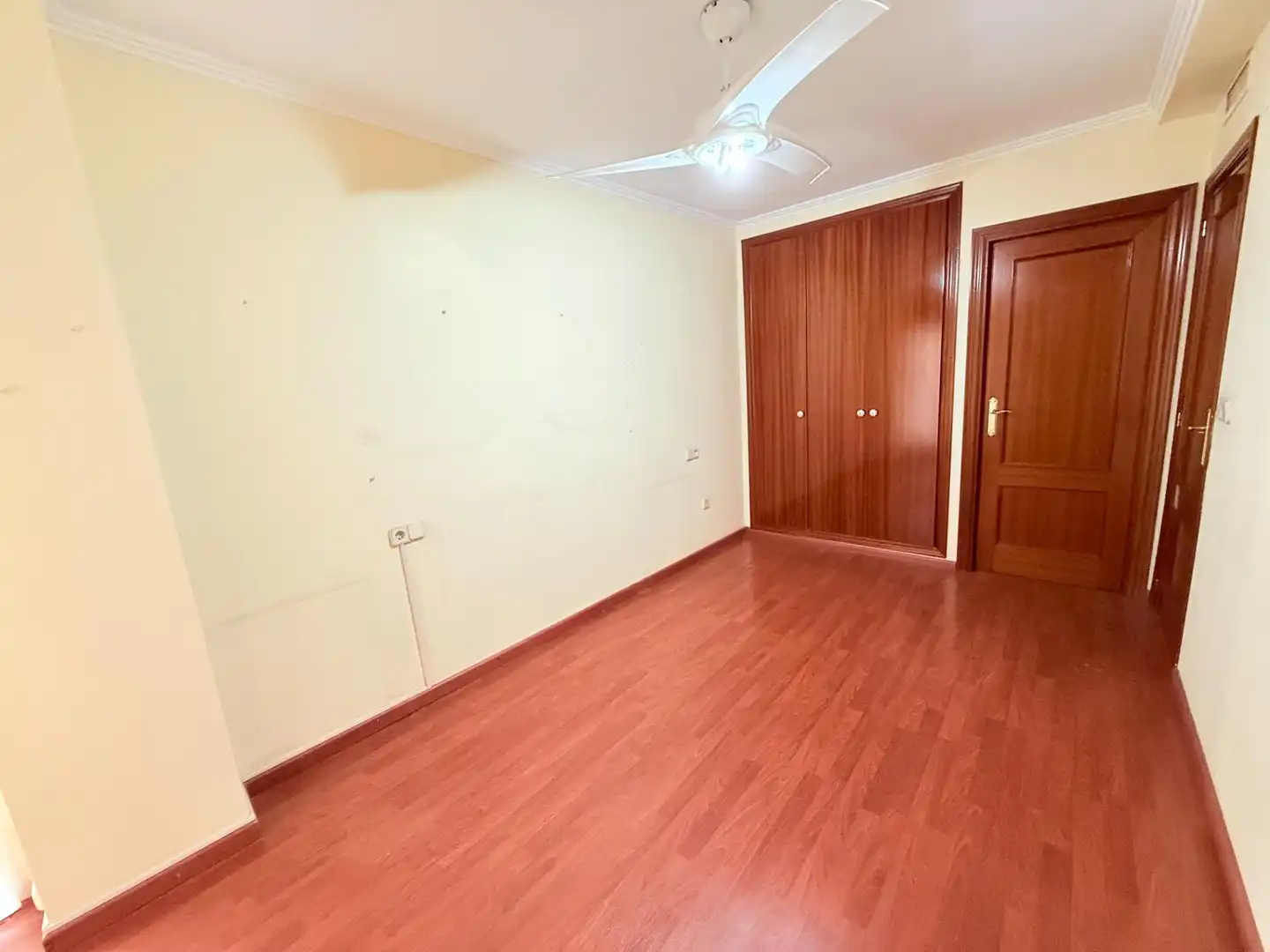 Schlafzimmer von Wohnung zum Verkauf in Valencia mit Parkett und Terrasse