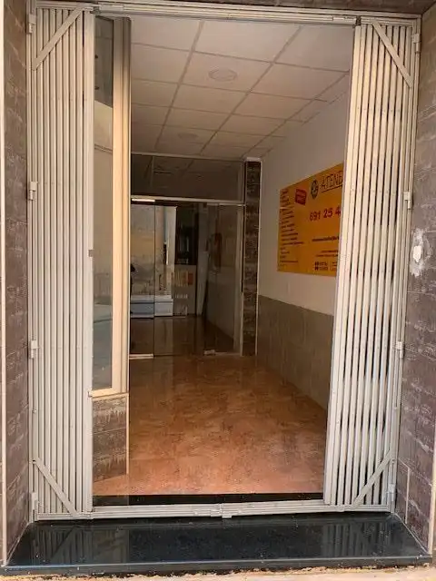 Gewerbefläche zum Verkauf in Carrer del Mercat, imagen 3