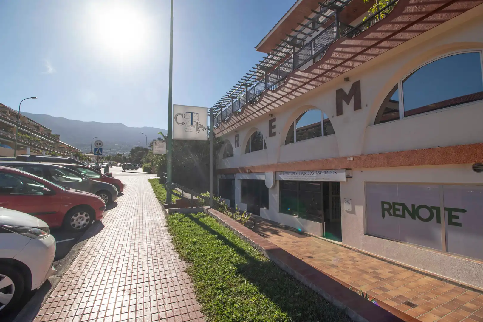 Vista exterior de Local en venda en Puerto de la Cruz